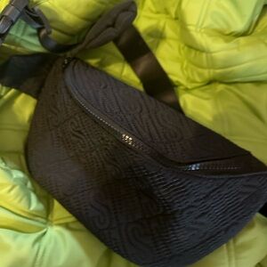 Steve Madden Black Quilted Crossbody Bag- NEW